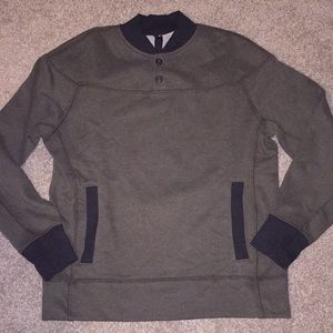 Lululemon men's Henley pullover black olive